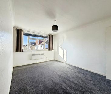 2 bedroom maisonette to rent - Photo 1