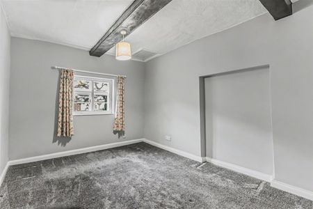 2 BED Apartment To rent - Photo 2