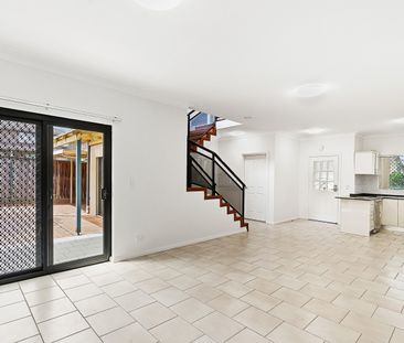 3/4-6 Broughton Street, Parramatta NSW 2150 - Townhouse For Rent | ... - Photo 1