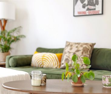 Prince of Wales Drive, London, SW11 flat to rent - Photo 1