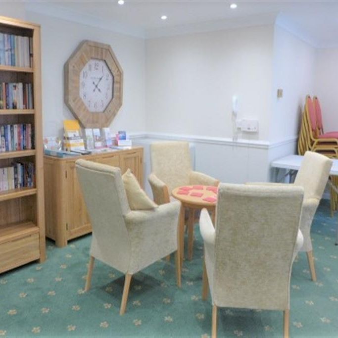 1 bedroom retirement property to rent - Photo 1