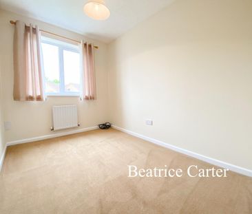 4 bedroom detached house to rent - Photo 4