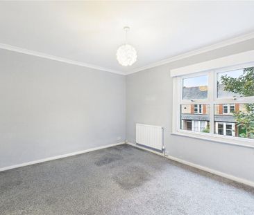 2 bedroom end of terrace house to rent - Photo 4