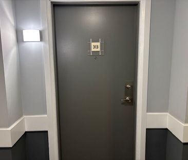 For Lease - 830 Scollard Court Unit# 313, Mississauga, Ontario - Photo 5