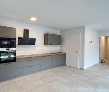 Appartement te huur in Tournai voor € 1.005 met 2 slaapkamers - Photo 5