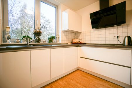 Düsseldorf: Urbaner Komfort trifft Freiraum - Exklusive 3-Zimmer-Wohnung mit zwei Balkonen - Foto 5