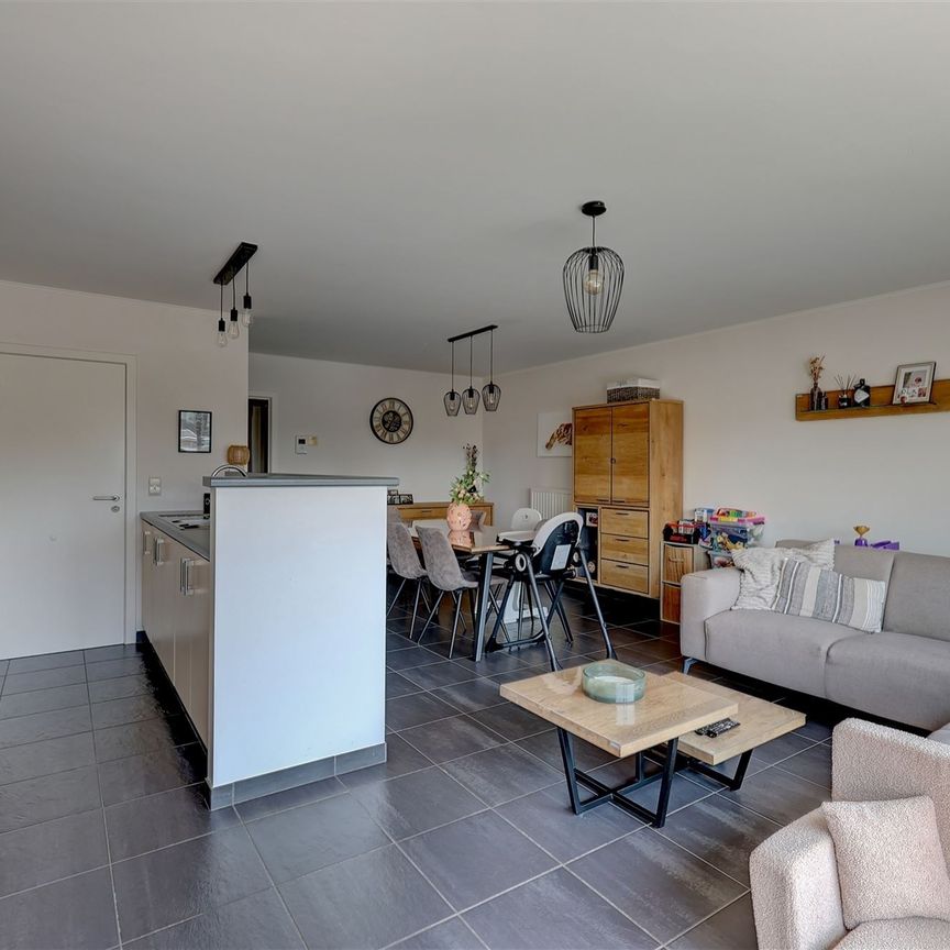 Appartement te huur in Zele met 2 slaapkamers - Photo 1