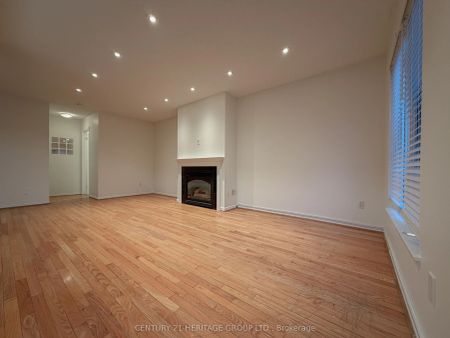 900 Steeles Avenue #312 - Photo 5