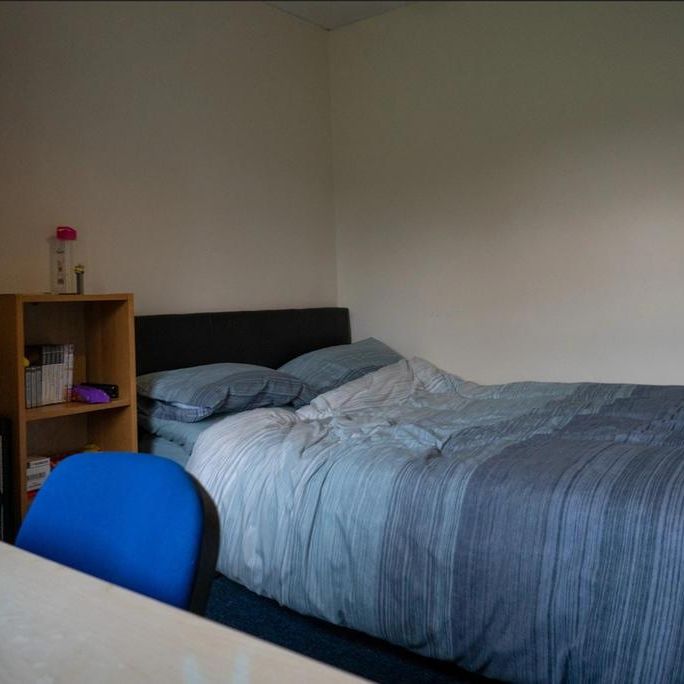 2 bedroom house to rent - Photo 1