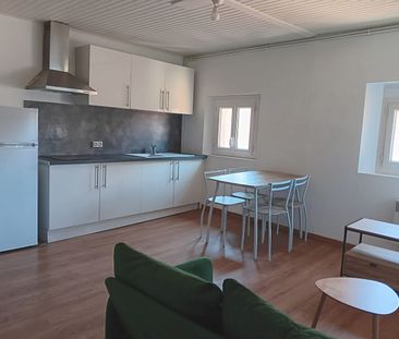 Location Appartement 1 pièce 35m² - Photo 3