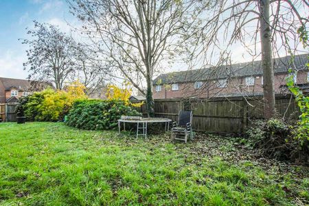 Lowdell Close, Yiewsley, UB7 - Photo 3