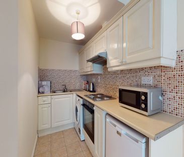 The Waterside, Charlotte Quay, Grand Canal Dock, Dublin 4, D04 PK38. - Photo 6