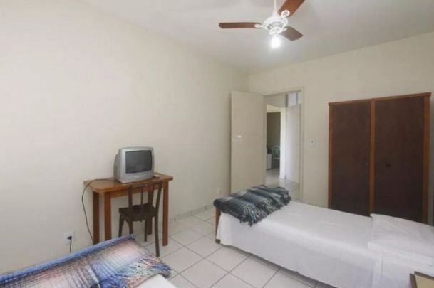 Apartamento com 2 quartos e 64m² para alugar em Navegantes, Porto Alegre. - Photo 1