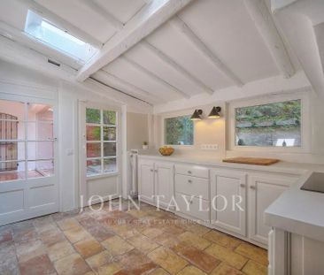 Maison à louer Mougins, Cote d'Azur, France8 500 EUR / Mois - Photo 5