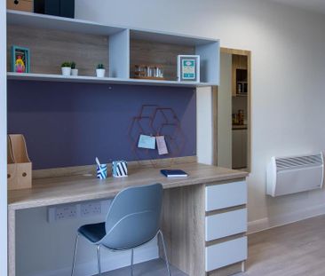 1 bedroom private hall to rent - Photo 1