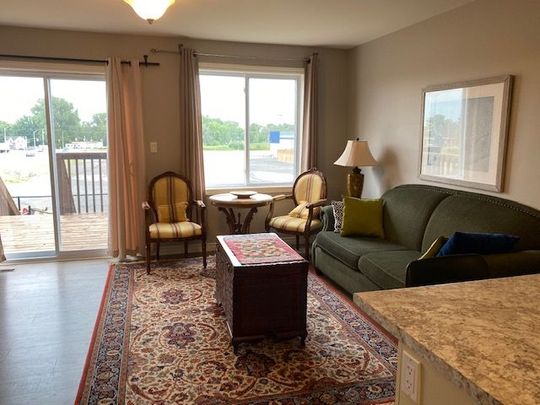 For Lease - 5 Ridgeway Place, Belleville, Ontario - Photo 1