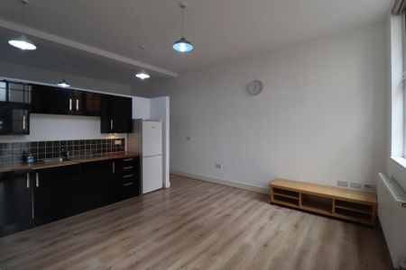 1 bedroom apartment to rent - Photo 2