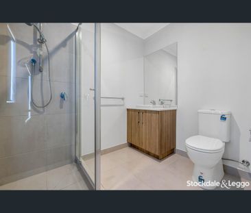 11 Aldgate Street, Fraser Rise, Vic 3336 - Photo 1