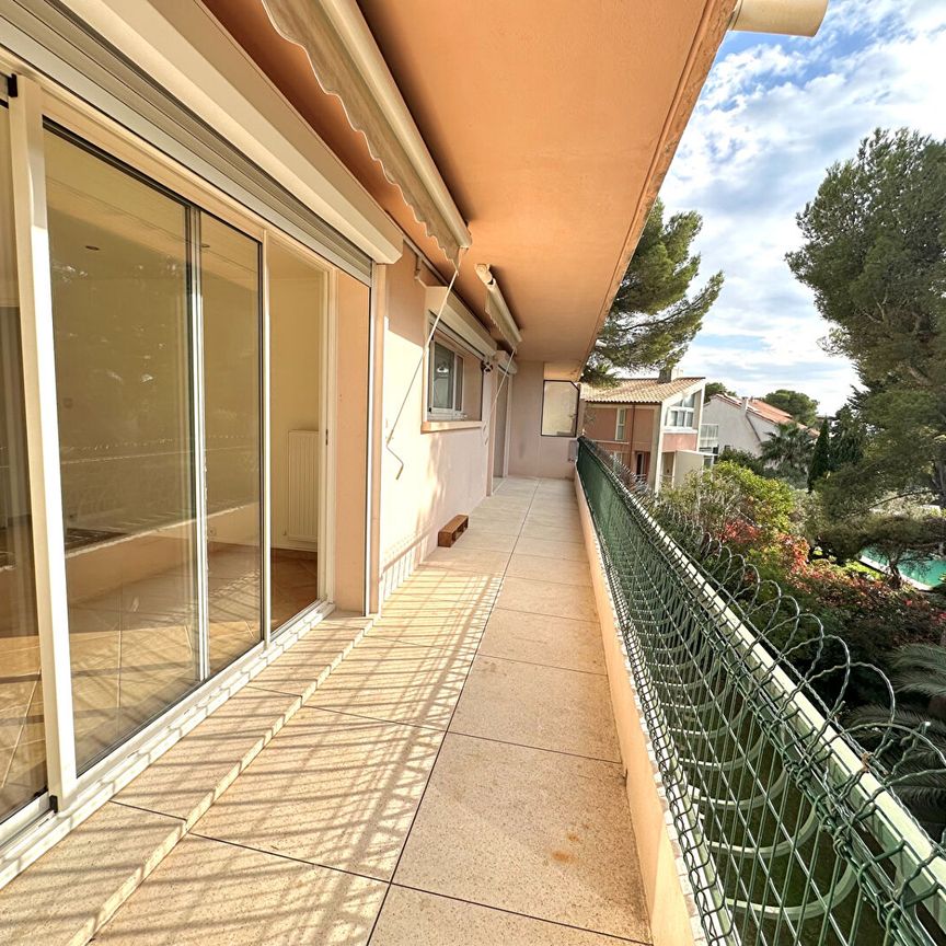 Appartement à louer à Carry-le-rouet T2 de 46.9 m2 avec terrasse et garage fermé, - Photo 1