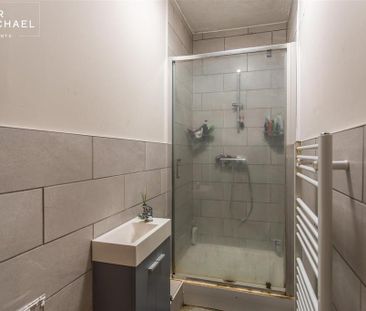 5 bedroom terraced house to rent - Photo 4