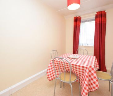 3 bedroom maisonette to rent - Photo 1
