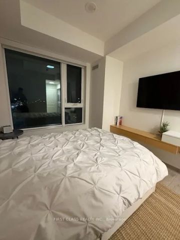 10 ROUGE VALLEY Drive W #625 - Photo 3