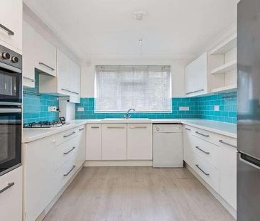 Bell Meadow, Dulwich Wood Avenue, London, SE19 - Photo 4