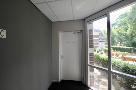 Te huur: Appartement Koning Lodewijklaan 6 K in Apeldoorn - Photo 2