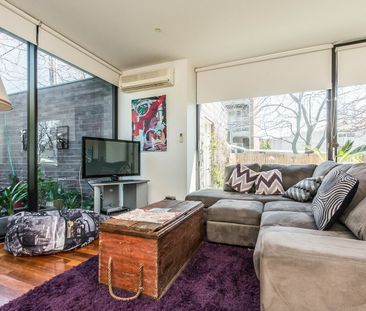 3 Bedroom Townhouse - Photo 4