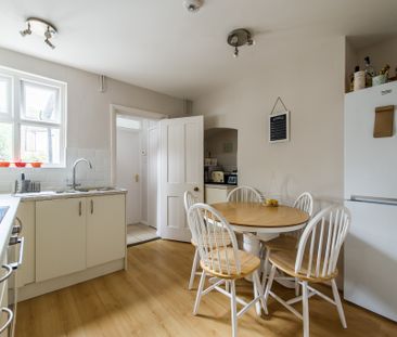 Two Bedroom House to Rent in Tunbridge Wells - Photo 4