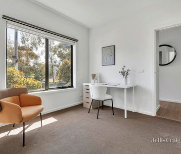 2/156 Waterloo Road, Oak Park - Photo 1