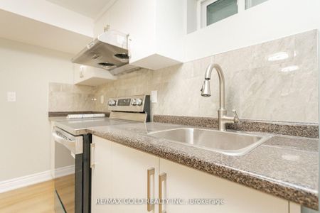 For Lease - 136 Bartley Bull Parkway, Brampton, Ontario - Photo 4