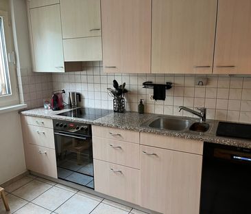 MAISON DE 4 PIÈCES À OBERGLATT (ZH), MEUBLÉE, TEMPORAIRE - Photo 4