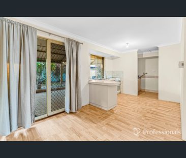 18 The Ridgeway, Swan View, WA 6056 - Photo 2