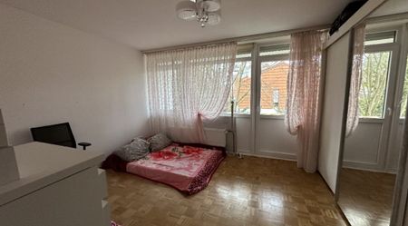 Gutgeschnittene 2.5-Zimmerwohnung mit 2 Loggien in Bad Godesberg - Foto 2