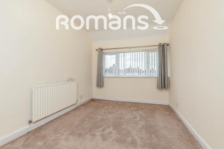 3 bedroom semi-detached house to rent - Photo 3