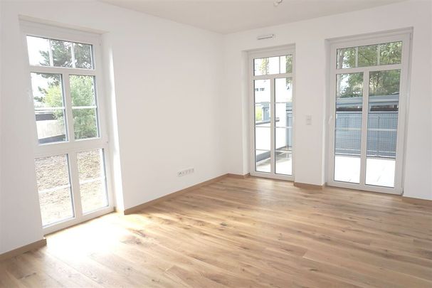 Luxuriöse, barrierefreie Mietwohnung inkl. Einbauküche, Fußbodenheizung und Stellplatz in Top Lux-Pendler Lage!! - Foto 1