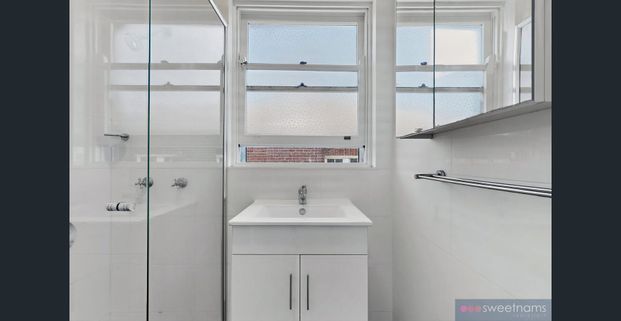 NEWLY RENOVATED COASTAL GEM WITH SPECTACULAR HARBOUR VIEWS - Photo 1