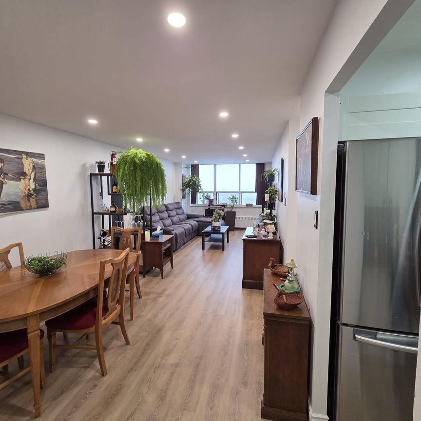 For Lease - 390 Dixon Road Unit# 2305, Toronto, Ontario - Photo 1