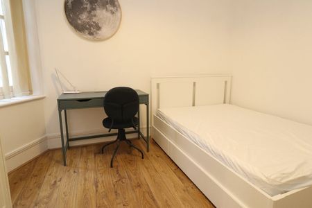 Room in a Shared Flat, Scott Ellis Gardens, NW8 - Photo 3