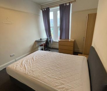 4 bedroom house share to rent - Photo 3