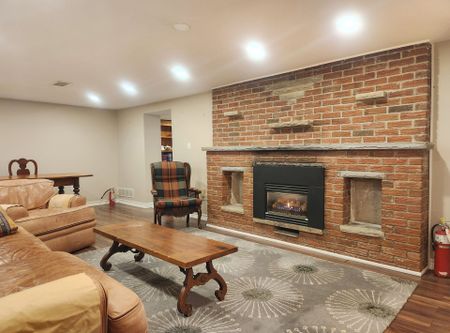 For Lease - 737 Law Street Unit# Lower, Oshawa, Ontario - Photo 3