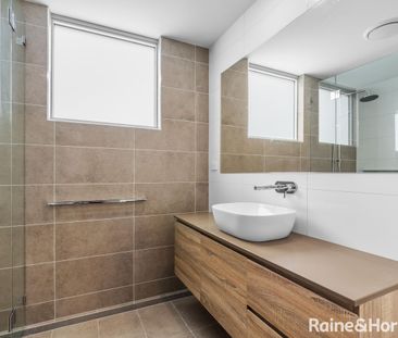 LUXURY ESCAPE - FULLY FURNISHED - Photo 5