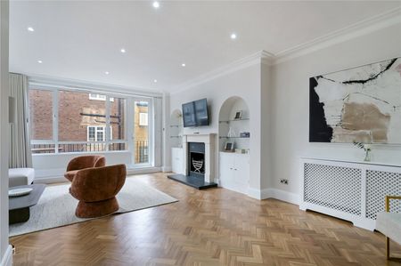 Stunning Four-Bedroom Family Home with Roof Terrace & Hyde Park Views – Hyde Park Square, W2 - Photo 2