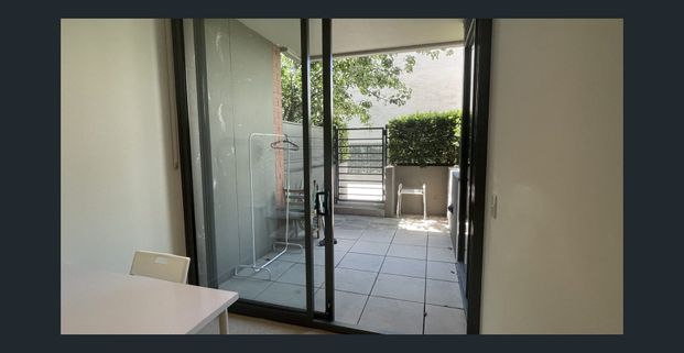 Perfectly Located, Great Value - Photo 1