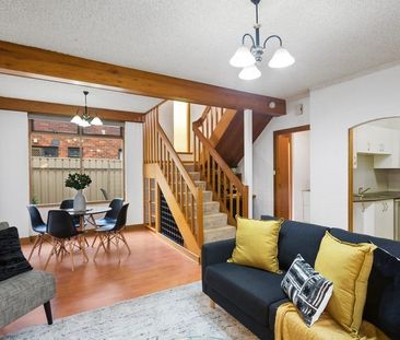 Open the Door to Easy Two-Level Living Close to the CBD - Photo 4