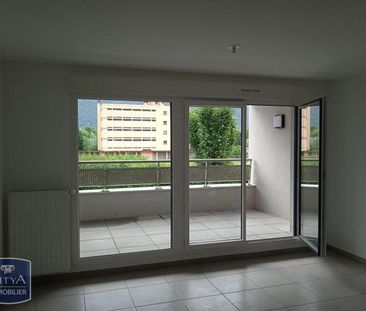 Location Appartement 3 pièces 61m² BONNEVILLE 74130 - Photo 1