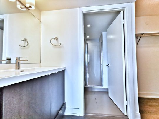 For Lease - 89 Mcgill Street Unit# 2111, Toronto, Ontario - Photo 1