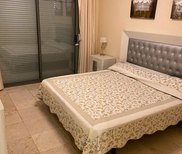 Apartamento planta baja en alquiler en Estepona - Photo 5