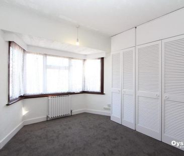4 bedroom semi-detached house to rent - Photo 5